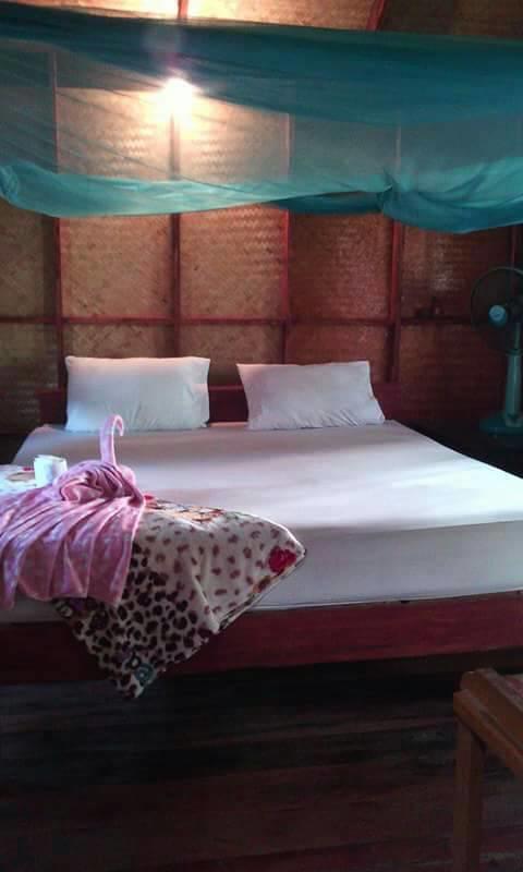 Hutyee Boat Bungalow Koh Lanta Exterior foto